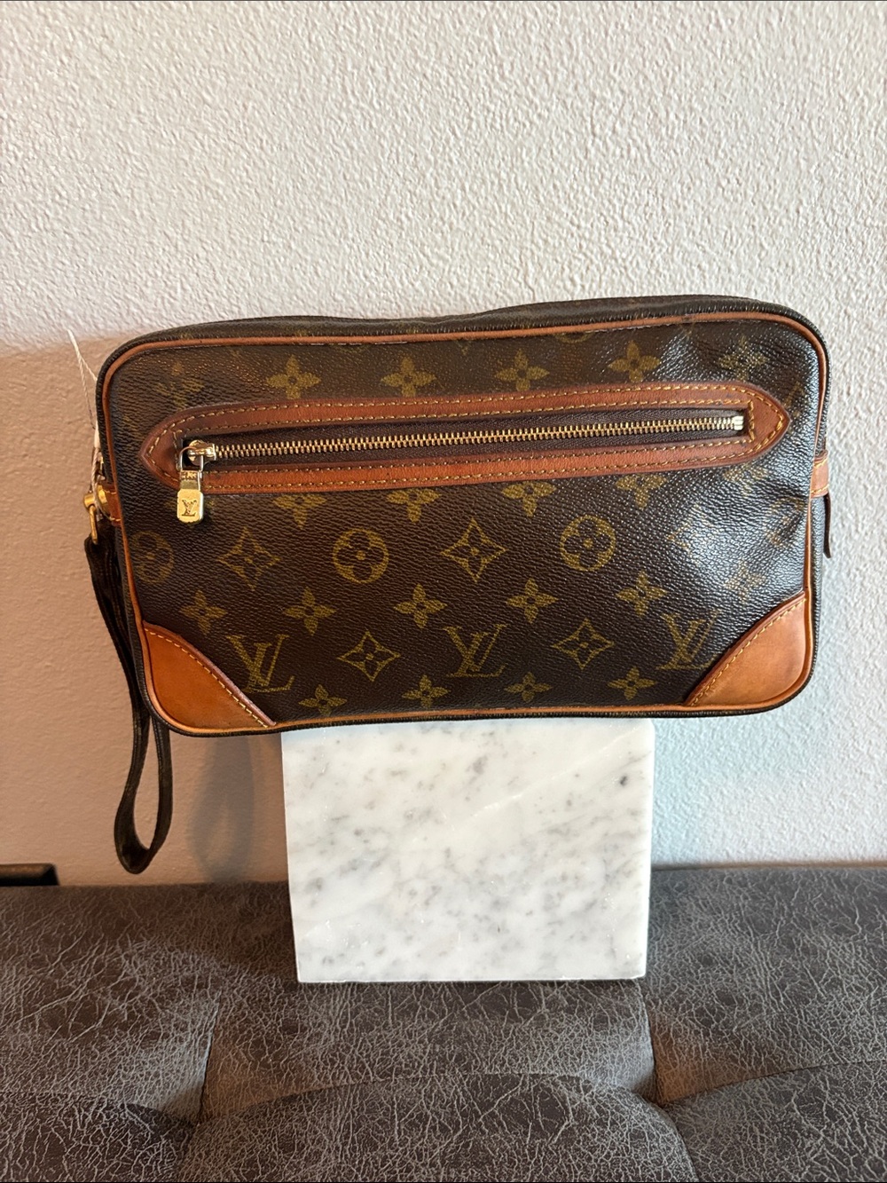 Louis Vuitton Wristlet Marly Dragonne GM